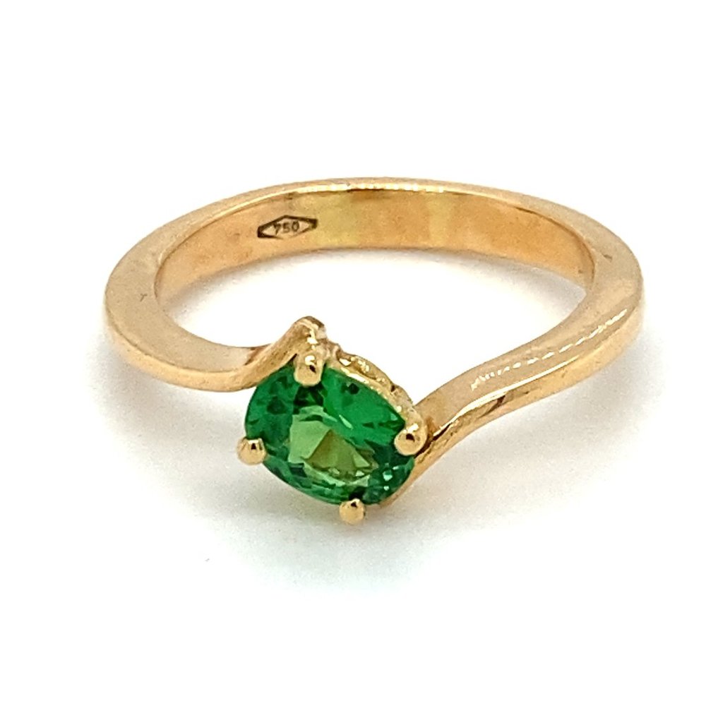 Tsavorite Garnet .86ct Solid 18K Yellow Gold Ring
